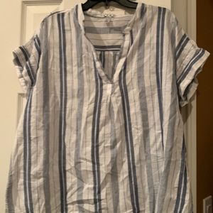 Short sleeve light cotton top